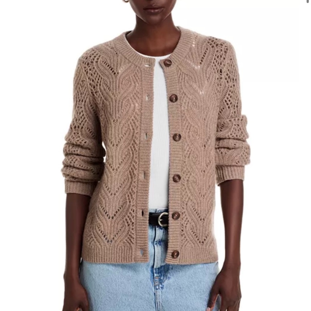 NWT Bloomingdale’s women’s cashmere Cardigan